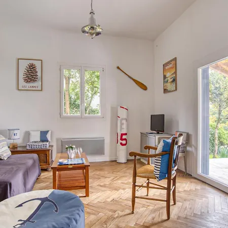 Holiday home 2 Bedroom Awesome In *