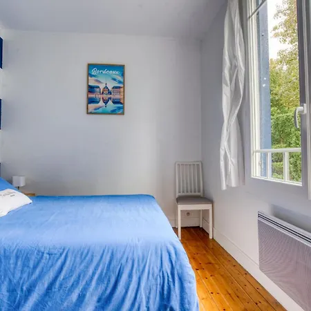 Holiday home 2 Bedroom Awesome In Royan